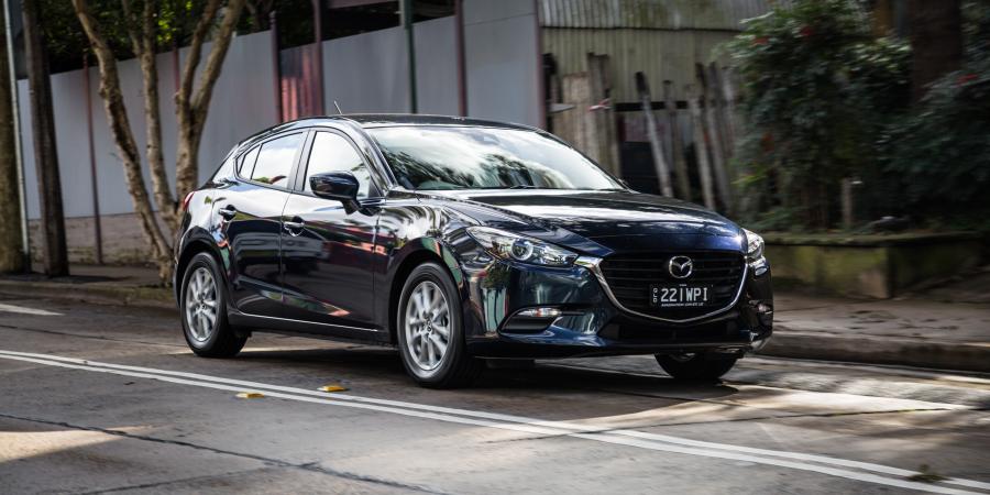  Mazda3 Neo Hatchback 2016 года  (AU) (фото 1 из 12)